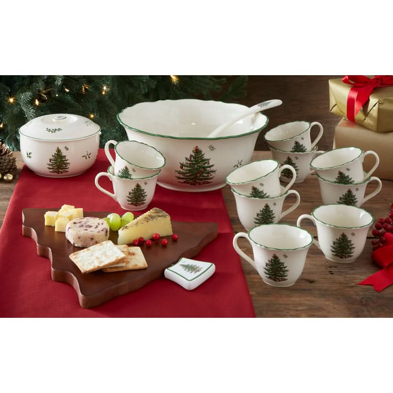 10-Piece Porcelain Set – Christmas Tree Design
