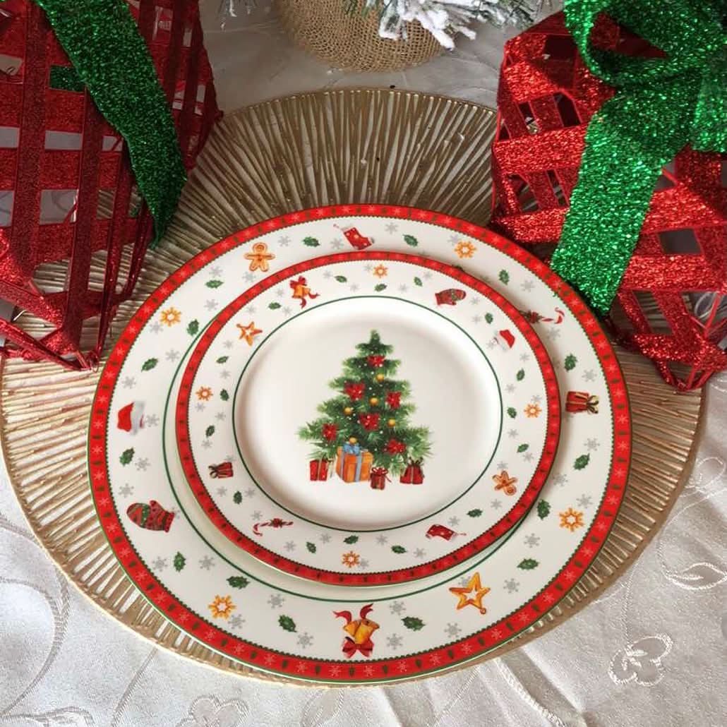 27-Piece Premium Christmas Dinnerware Set