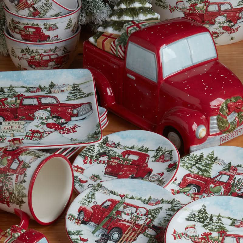 16-Piece Christmas Print Porcelain Dinnerware Set – Service for 4 People