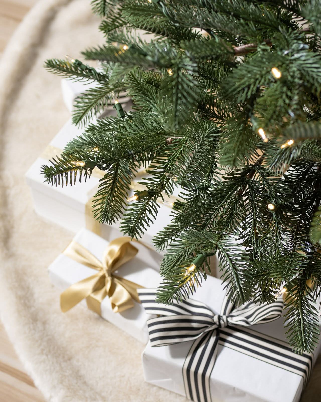 European Fir Christmas Tree with Hinged Branches, Metal Stand and Built-In Micro LEDs